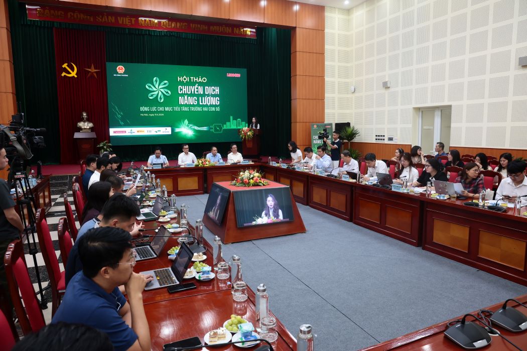 Hội thảo về điện mặt trời lưu trữ BESS và phụ tải điện giờ cao điểm